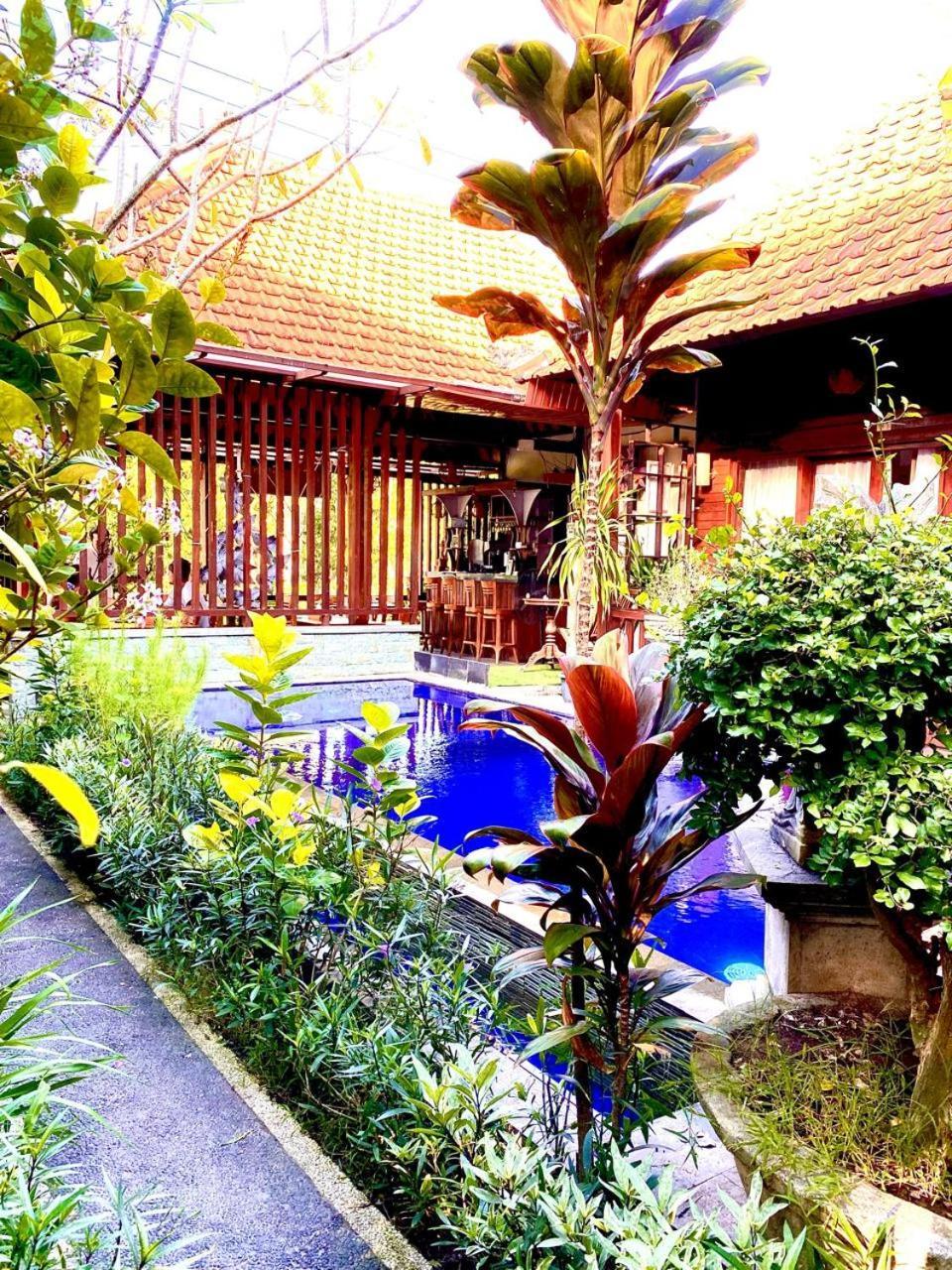 Wait Garden Cottage Toyapakeh Exterior foto