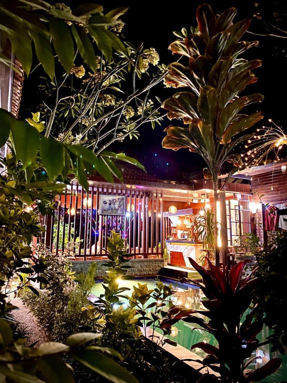 Wait Garden Cottage Toyapakeh Exterior foto